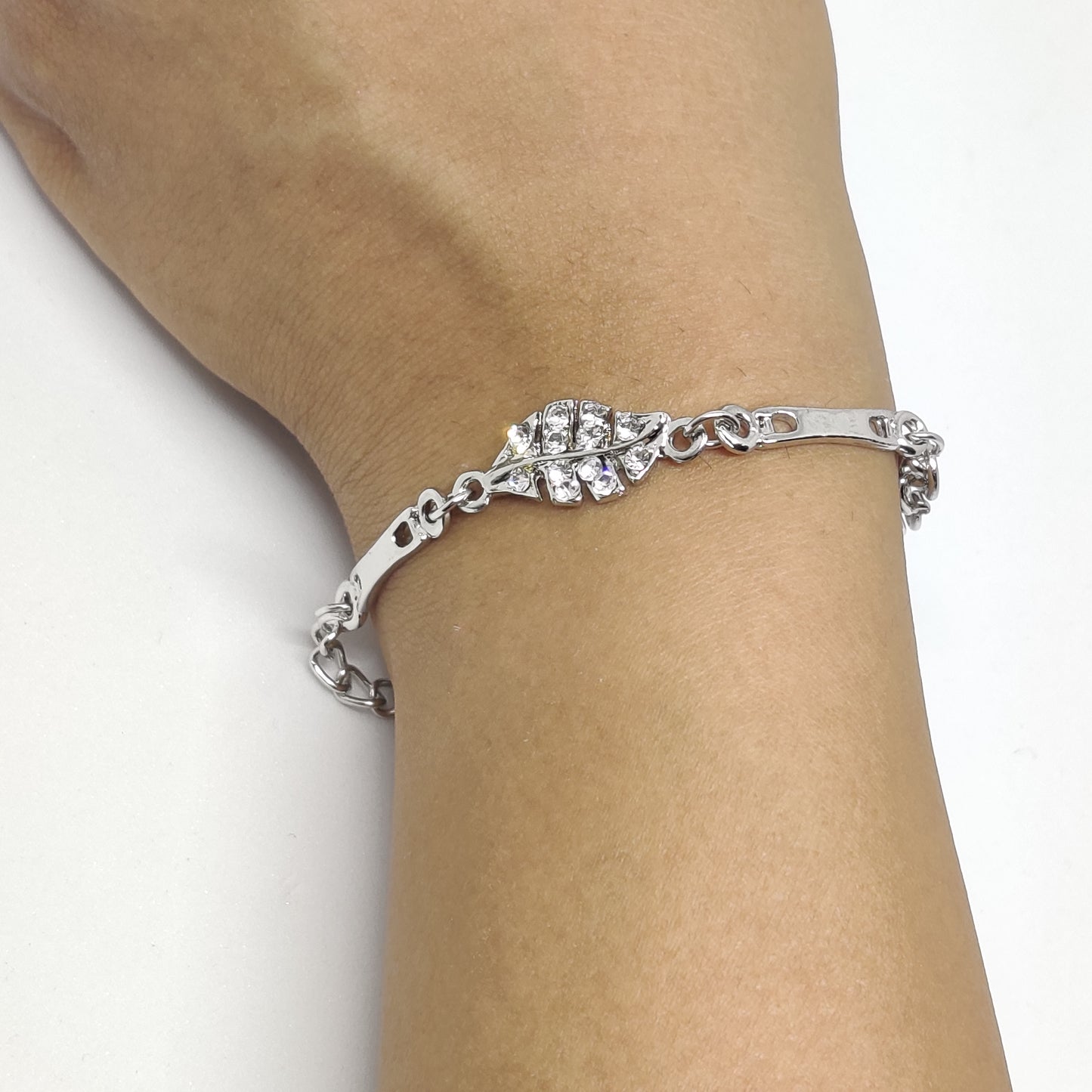 Maia Leaf Bracelet